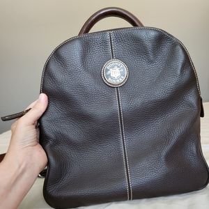 Dooney &Bourke